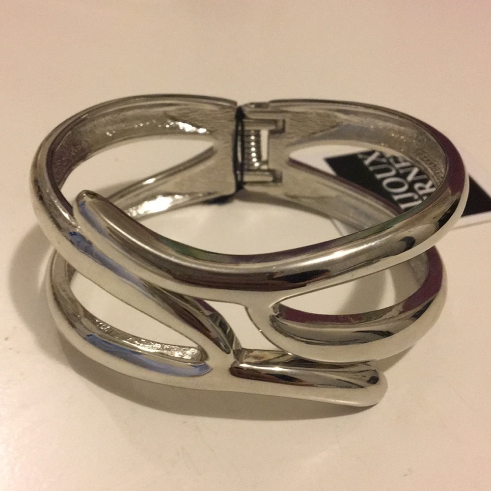 Silver bangle bracelet